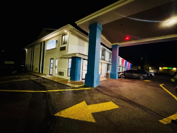 Travelodge by Wyndham Junction City image 12