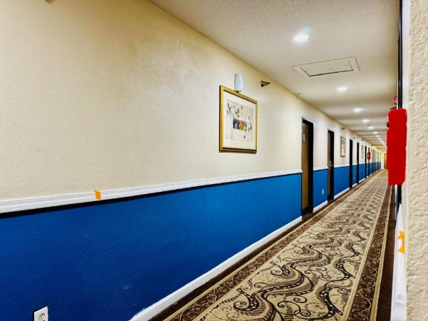 Travelodge by Wyndham Junction City image 29