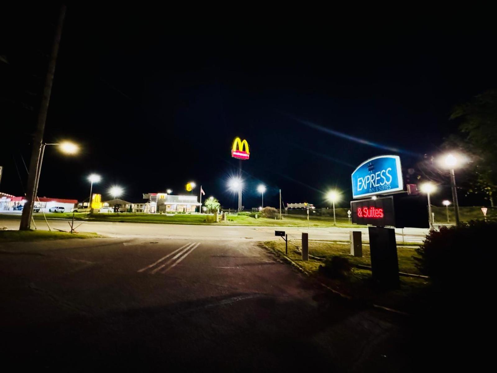 Travelodge by Wyndham Junction City